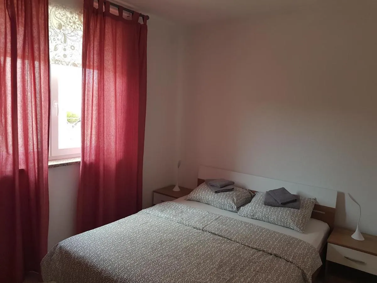 Apartmani Vrdoljak Malinska 0*,