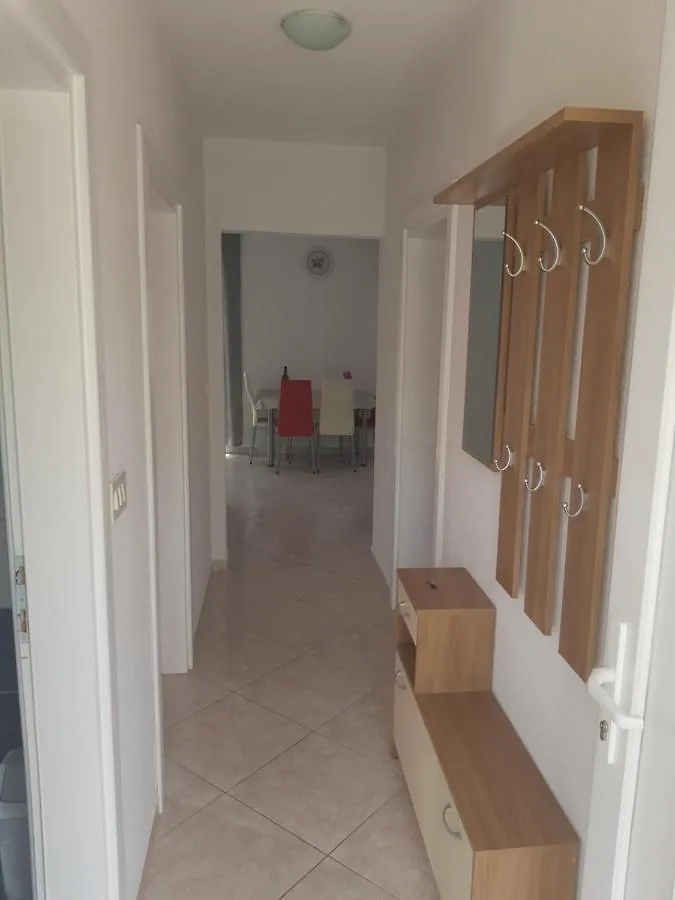 Apartmani Vrdoljak Malinska 0*,