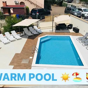 Apartmán Studio Smokva With Pool, Malinska